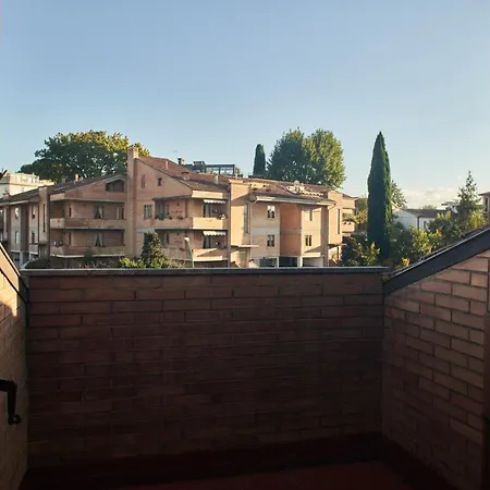 Apartment Little Brick House On Hills With Balconies *