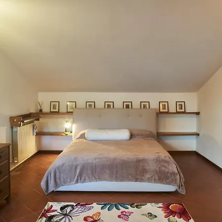 Little Brick House On Hills With Balconies Apartment Siena