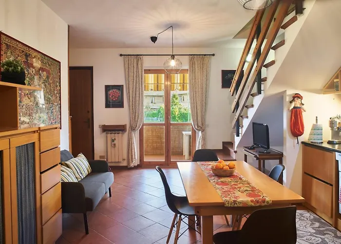 Guesthost - Little Brick House On Hills סיינה