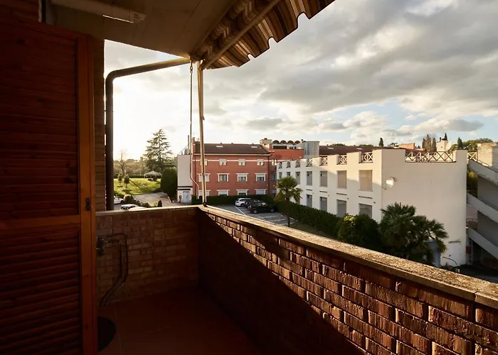 Apartamento Guesthost - Little Brick House On Hills *